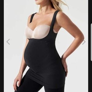 Blanqi Maternity under bust belly support tank